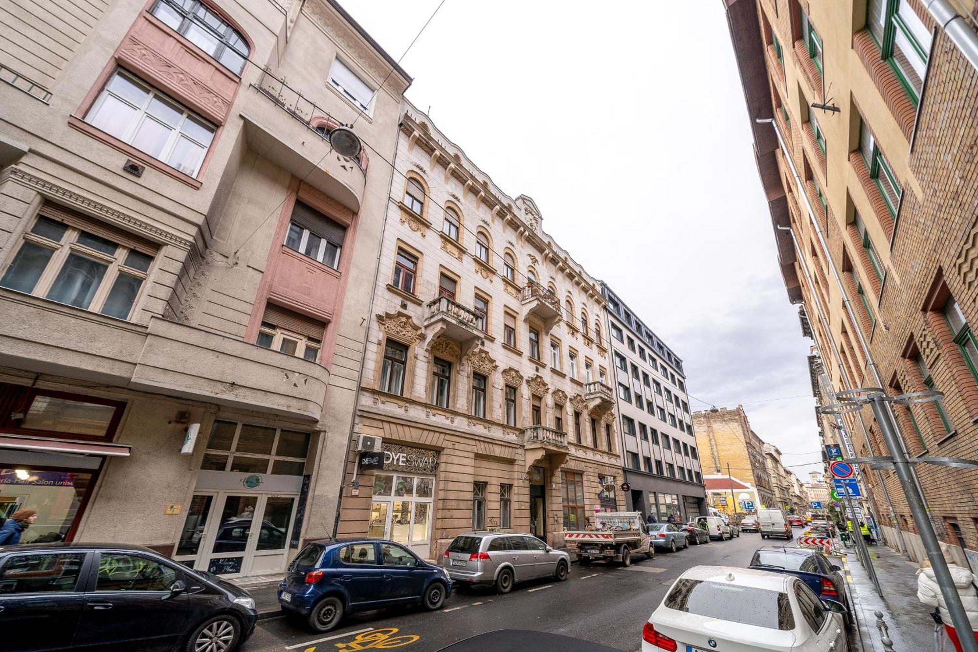 Budapest Magic Blue In Downtown エクステリア 写真